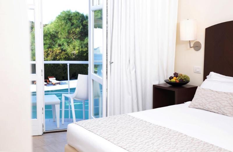 Felix Hotels - Hotel La Coluccia Santa Teresa Gallura Eksteriør billede